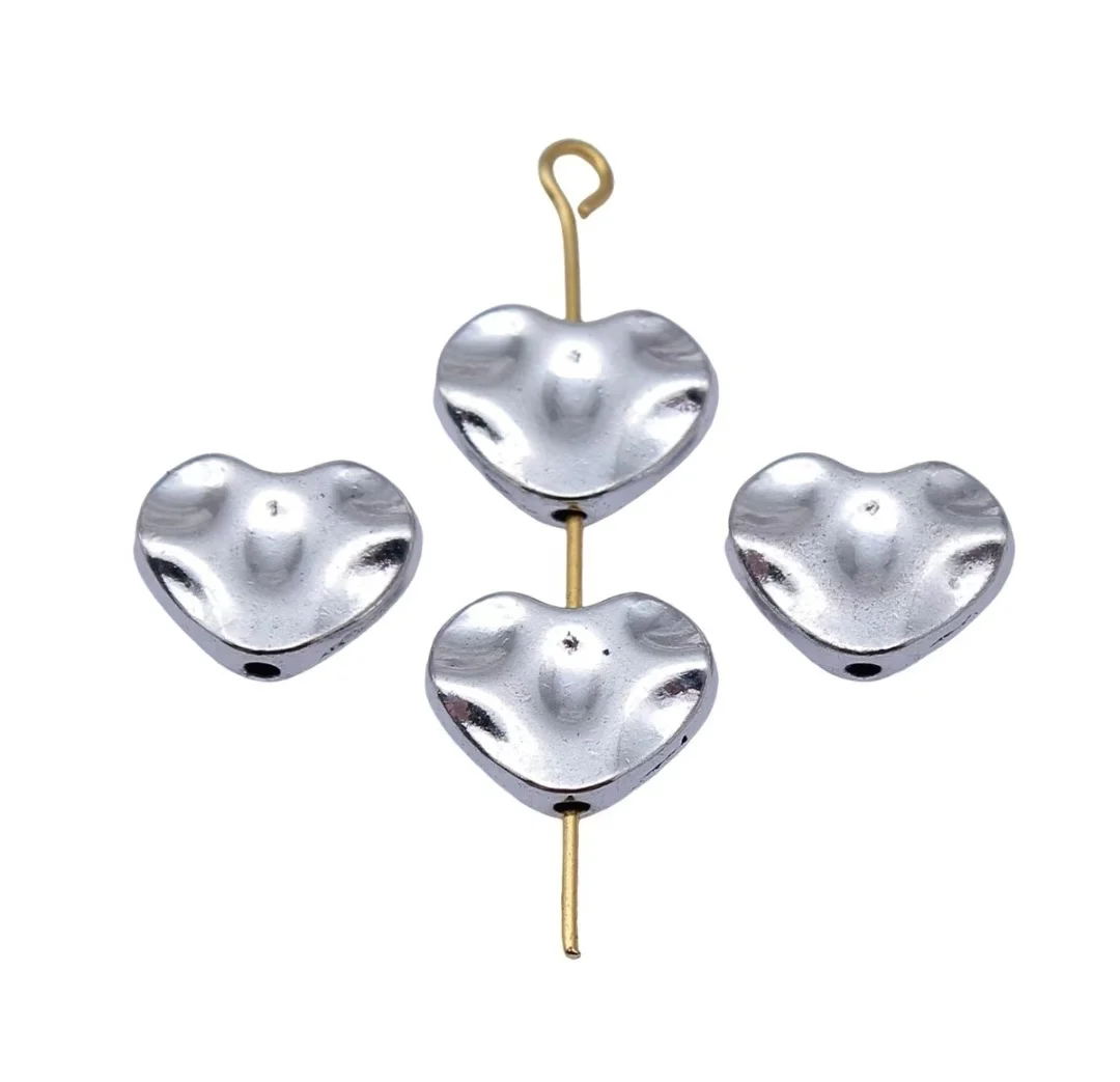 25pcs 12x9x3mm Zinc alloy metal tibetan silver plated bead T1248 for jewelry making 
25pcs 12x9x3mm Zinc alloy metal tibetan silver plated bead T1248 for jewelry making