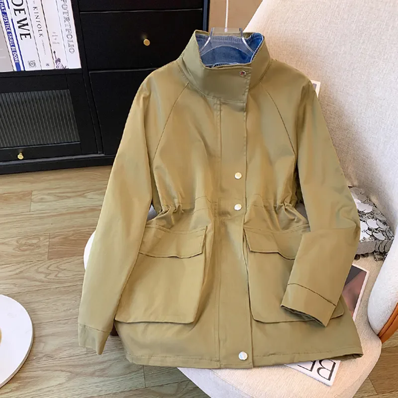 2025 Spring Autumn Splicing Denim Collar Waist Cinching Slim Casual Workwear Small Windbreaker Jackes Women khaki Black Outwear
2025 Spring Autumn Splicing Denim Collar Waist Cinching Slim Casual Workwear Small Windbreaker Jackes Women khaki Black Outwear
