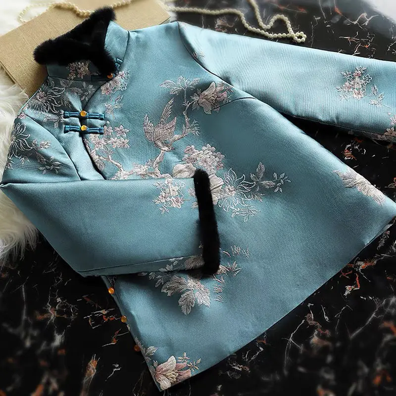 New Chinese Traditional Costumes Women's Chinese Han Suit Modified Windbreaker Women's Vintage Tang Suit Blazer
New Chinese Traditional Costumes Women's Chinese Han Suit Modified Windbreaker Women's Vintage Tang Suit Blazer