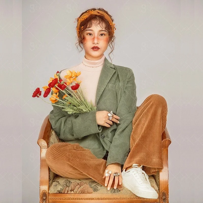Artistic Photography Women's Suit Personality Image Photo Vintage Style Stage Costume Trendy Fashionable Office Wear
Artistic Photography Women's Suit Personality Image Photo Vintage Style Stage Costume Trendy Fashionable Office Wear