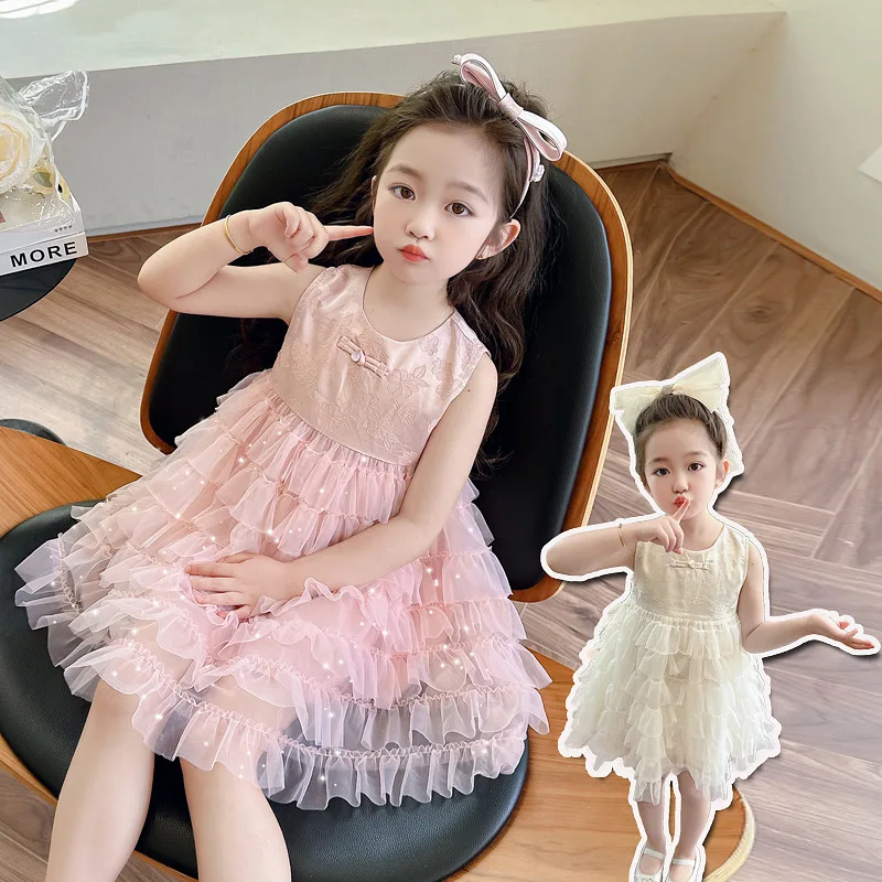 Girls' New Chinese Style Dress Summer New Children's Fashionable Chinese Style Princess Dress with Button Tulle Skirt
Girls' New Chinese Style Dress Summer New Children's Fashionable Chinese Style Princess Dress with Button Tulle Skirt