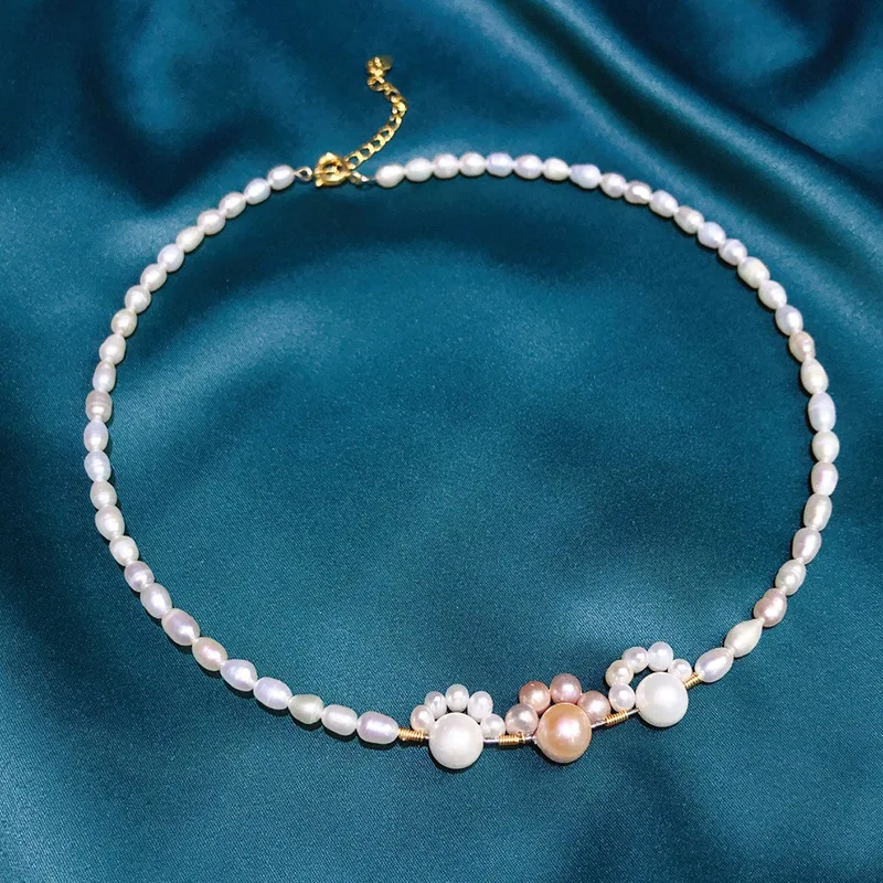 Женское ожерелье из натурального жемчуга, нишевый дизайн, элитная мода, свежий стиль, воротник в виде кошачьей лапы, изысканная цепочка на ключицу
Женское ожерелье из натурального жемчуга, нишевый дизайн, элитная мода, свежий стиль, воротник в виде кошачьей лапы, изысканная цепочка на ключицу