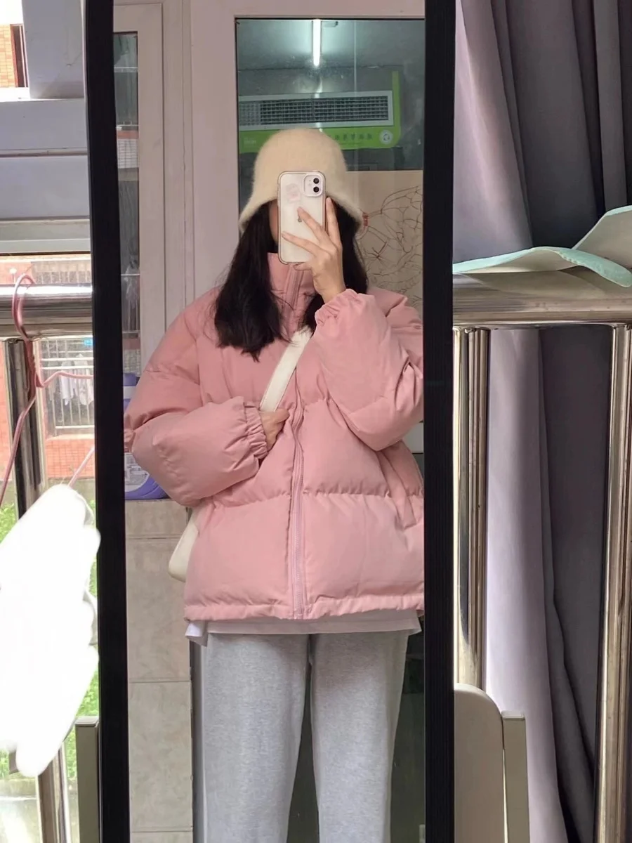 Женская утепленная куртка-пуховик 2025 года, новая осенне-зимняя верхняя одежда в корейском стиле, розовая, из полиэфирного волокна
Женская утепленная куртка-пуховик 2025 года, новая осенне-зимняя верхняя одежда в корейском стиле, розовая, из полиэфирного волокна