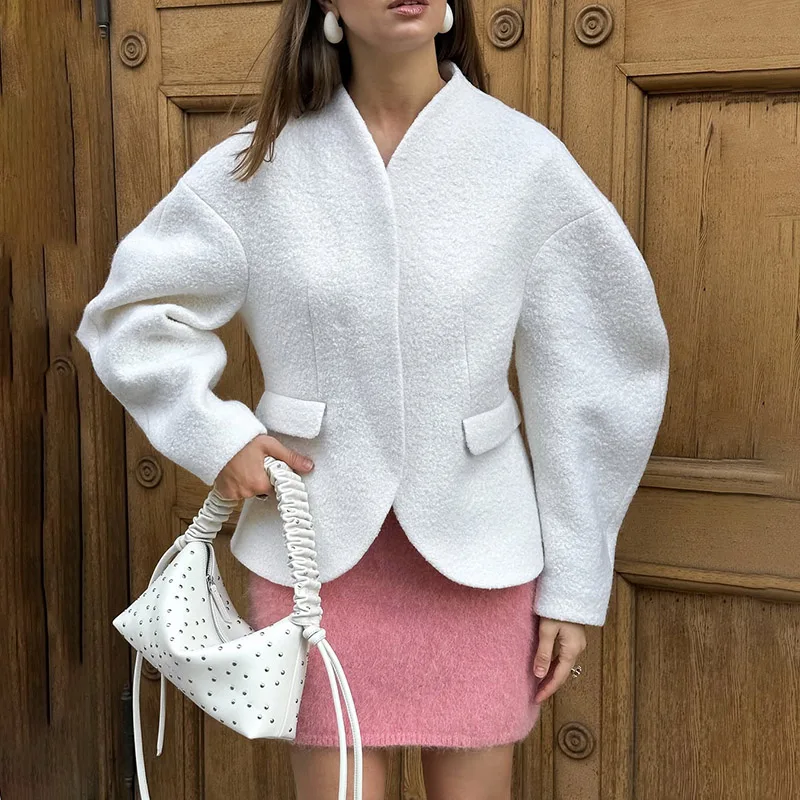 Tornova White Fur Jacket Coat For Women Casual Long Sleeve Cardigan Jacket 2025 Fall Winter Streetwear Coat Female Commuting 
Tornova White Fur Jacket Coat For Women Casual Long Sleeve Cardigan Jacket 2025 Fall Winter Streetwear Coat Female Commuting