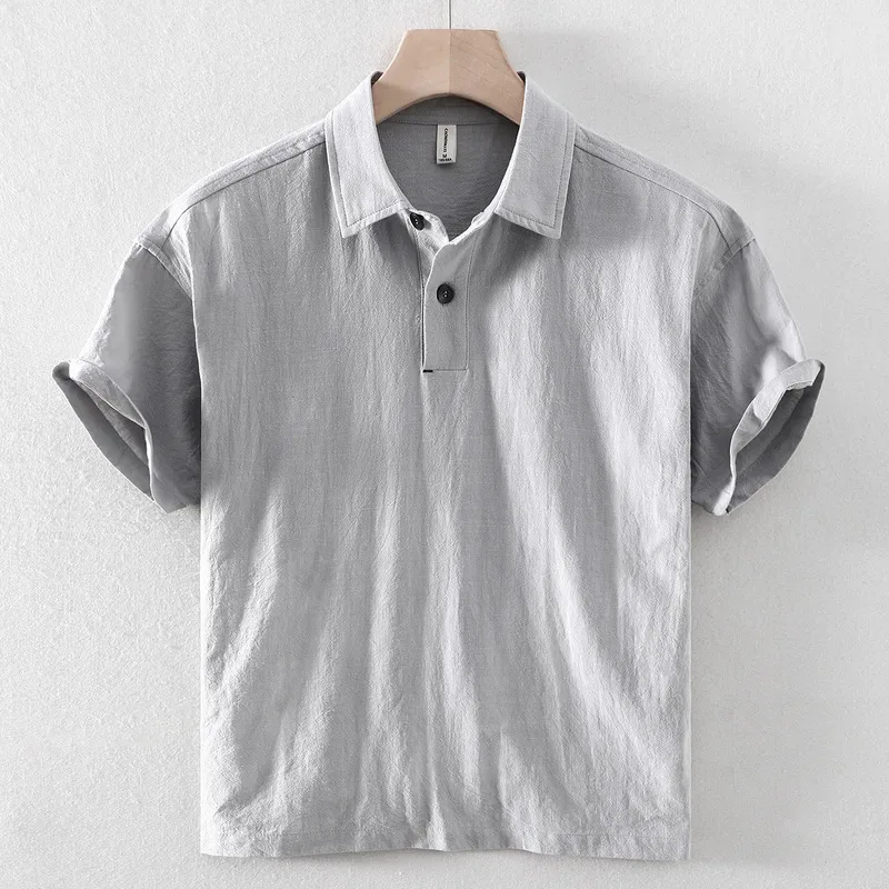 Мужская дышащая льняно-хлопковая рубашка-поло - летняя однотонная футболка с коротким рукавом и воротником на пуговицах, легкая удобная футболка
Мужская дышащая льняно-хлопковая рубашка-поло - летняя однотонная футболка с коротким рукавом и воротником на пуговицах, легкая удобная футболка