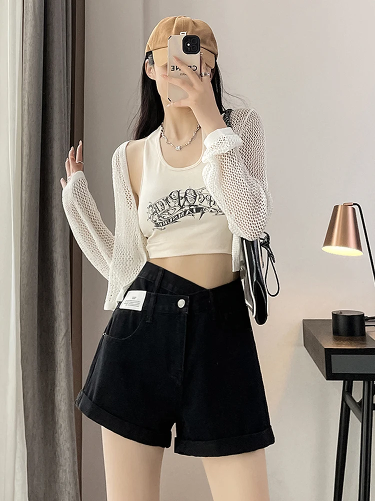 High Waist Wide Leg Black Denim Shorts Women's Summer Loose Slimming A-Line Hot Pants Casual Loose Fit Cotton Polyester Blend
High Waist Wide Leg Black Denim Shorts Women's Summer Loose Slimming A-Line Hot Pants Casual Loose Fit Cotton Polyester Blend