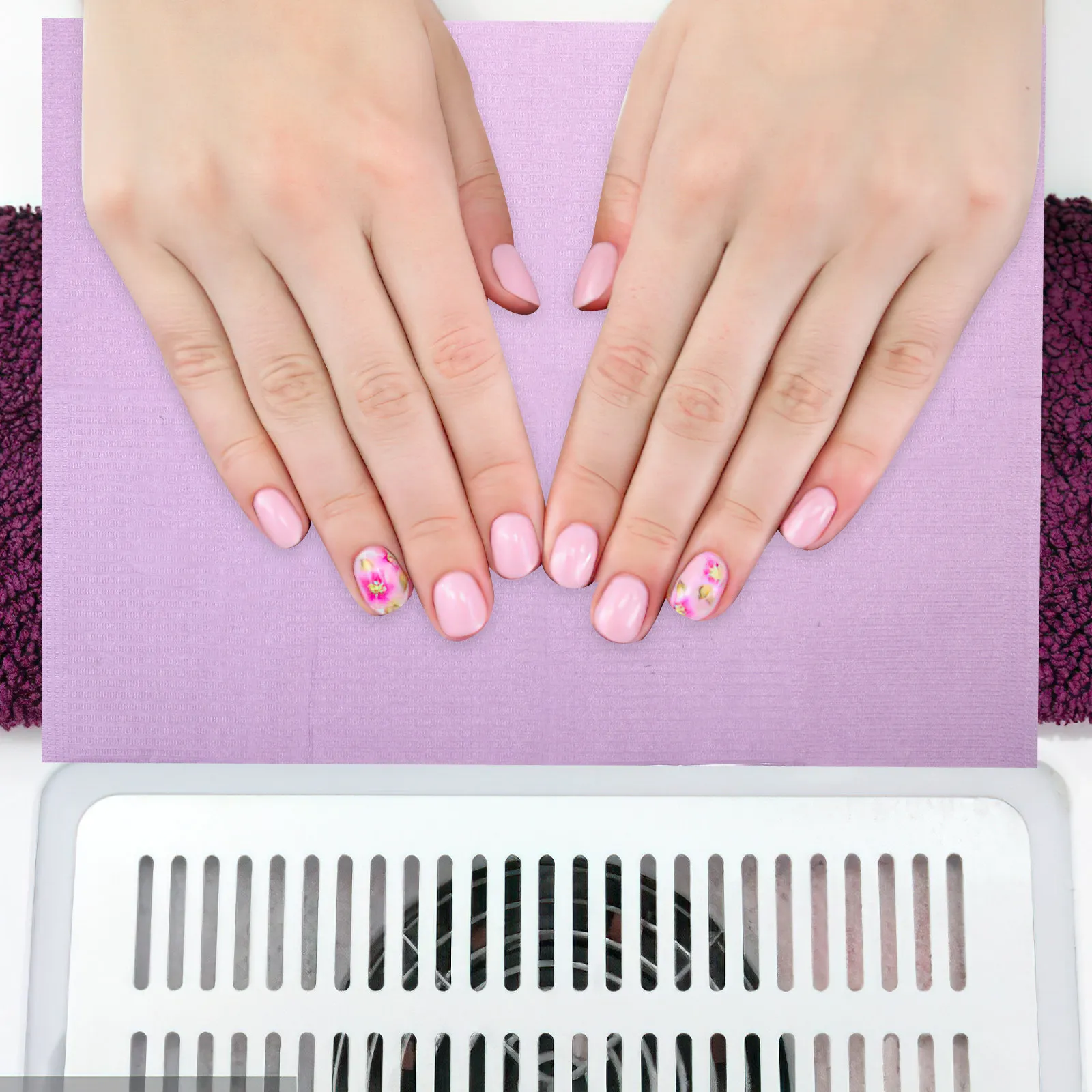 125 Sheets Waterproof Nail Art Pad Soft Non-Woven Manicure Mat for Beauty Salon Tattoo Skin Care Disposable Table Cushion
125 Sheets Waterproof Nail Art Pad Soft Non-Woven Manicure Mat for Beauty Salon Tattoo Skin Care Disposable Table Cushion