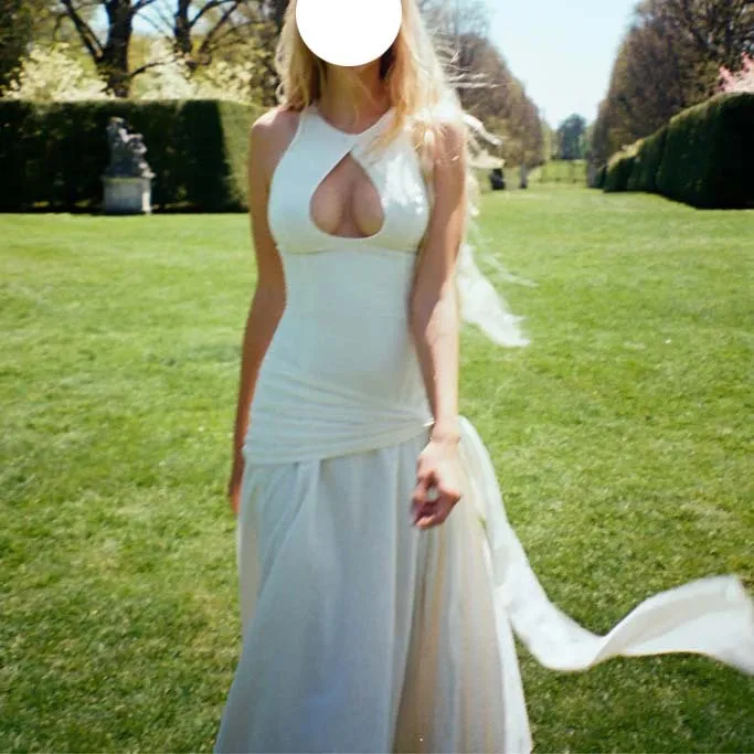 Американские женские шорты с высокой талией и вырезами, из эстер-волокна, для осеннего сезона, в стиле Spicy Girl
Американские женские шорты с высокой талией и вырезами, из эстер-волокна, для осеннего сезона, в стиле Spicy Girl