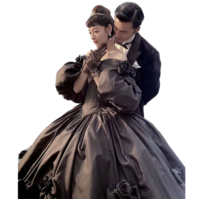 Short Puffy Sleeve Gloves Wedding Accessories Decorated With 3D Handmade Roses Hot Fingerless Handmade Custom Made SWD405
Short Puffy Sleeve Gloves Wedding Accessories Decorated With 3D Handmade Roses Hot Fingerless Handmade Custom Made SWD405