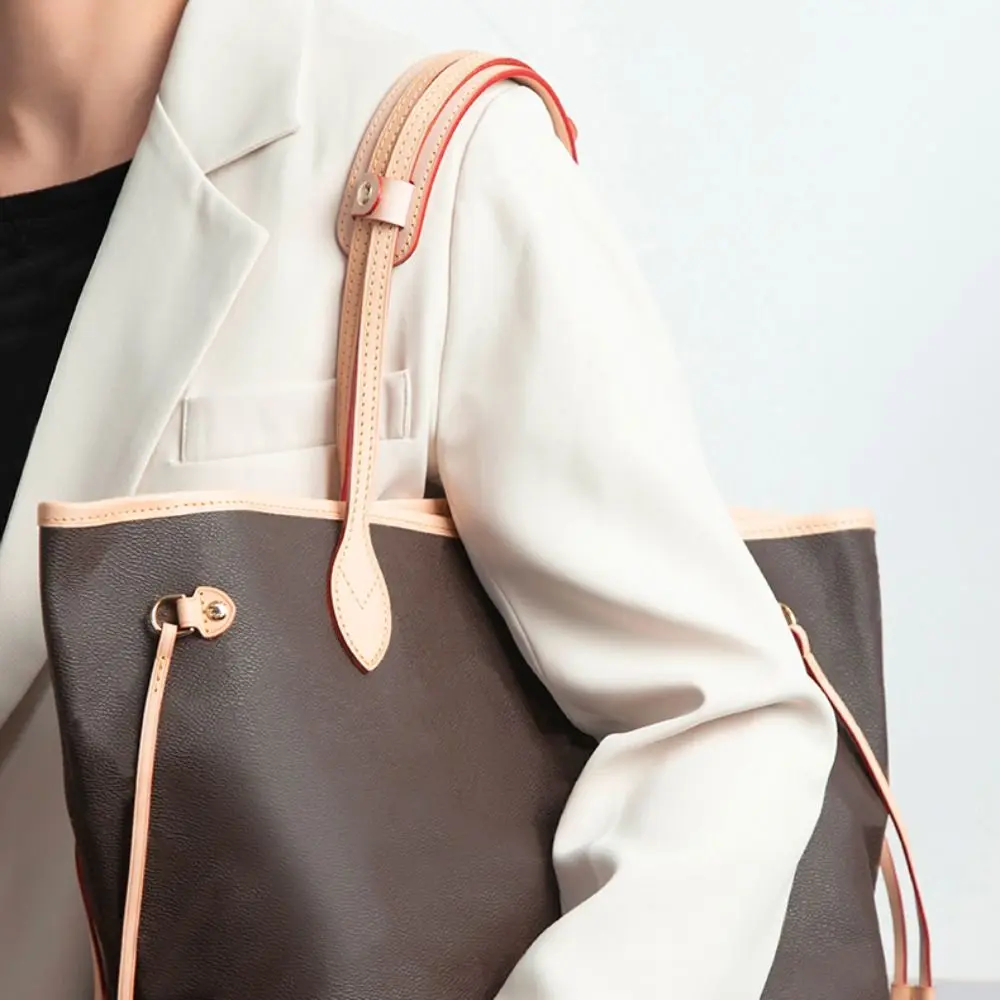 User-friendly PU Leather Bag Strap Decompression Pads Snap Pressure Relief Bag Handle Fixing Clip All-match Korean Style Outdoor
User-friendly PU Leather Bag Strap Decompression Pads Snap Pressure Relief Bag Handle Fixing Clip All-match Korean Style Outdoor