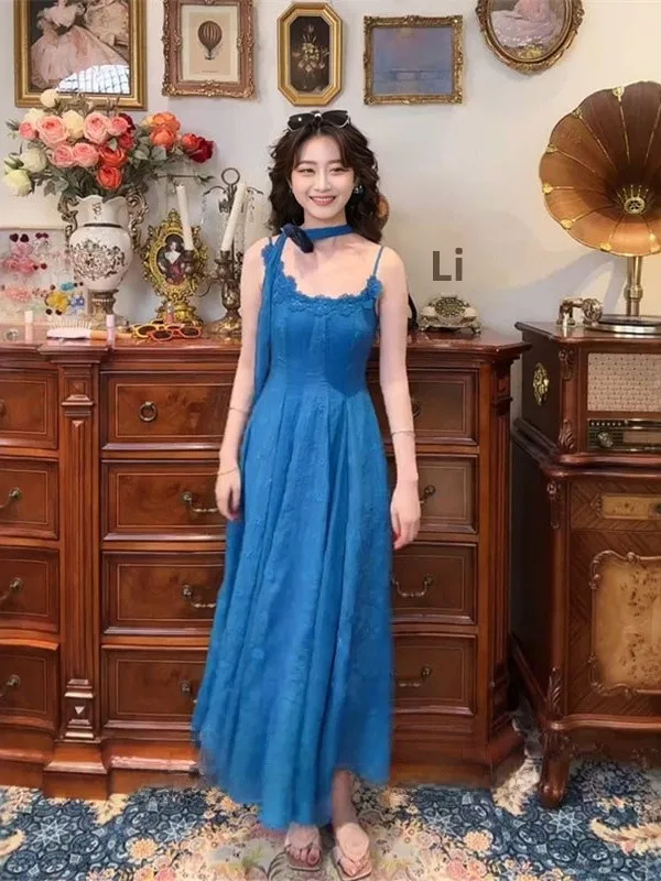 Ele Blue Strapl A-Line Dr Women's Summer 2025 New Waist-Cinching Gown Vintage Aosphere Unique Charms
Ele Blue Strapl A-Line Dr Women's Summer 2025 New Waist-Cinching Gown Vintage Aosphere Unique Charms