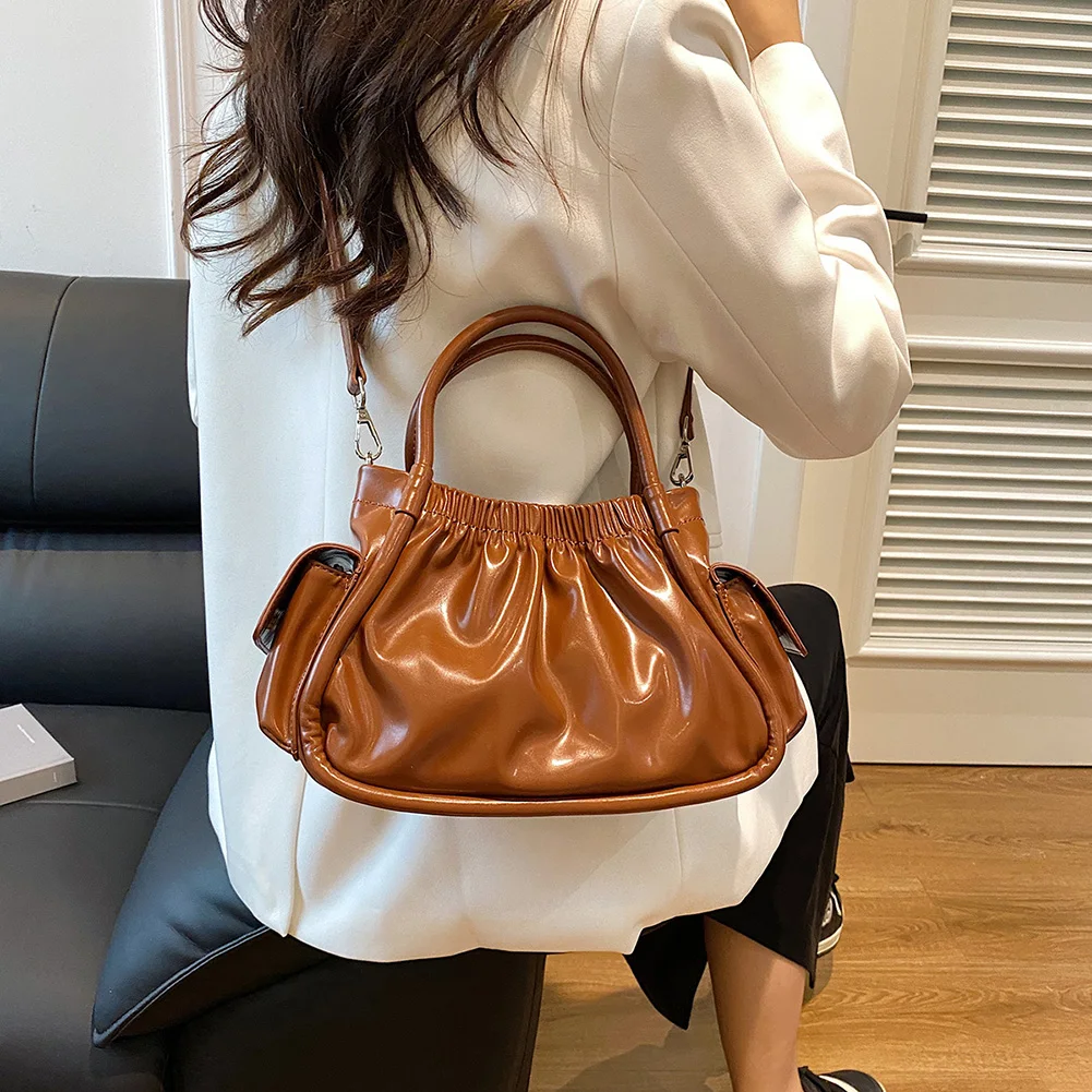 Women PU Pleated Shoulder Bag Solid Color Stylish Shoulder Purse Adjustable Strap Small Ruched Tote Bag Crescent Clutch Bag
Women PU Pleated Shoulder Bag Solid Color Stylish Shoulder Purse Adjustable Strap Small Ruched Tote Bag Crescent Clutch Bag