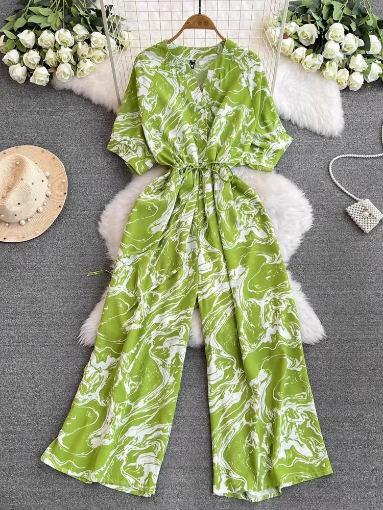 Elegant floral print Short Puff sleeve V-neck jumpsuit Summer Women' jumpsuit New casual Skinny Lace-up high waist Maxi jumpsuit
Elegant floral print Short Puff sleeve V-neck jumpsuit Summer Women' jumpsuit New casual Skinny Lace-up high waist Maxi jumpsuit
