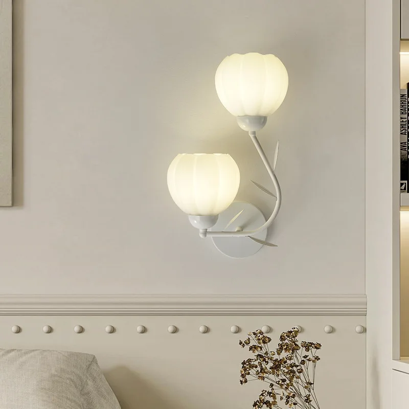 French Style Garden Cream Wind Pumpkin Bedroom Bedside Atmosphere Wall Lamp Princess Room Background Wall Decoration Lamp
French Style Garden Cream Wind Pumpkin Bedroom Bedside Atmosphere Wall Lamp Princess Room Background Wall Decoration Lamp