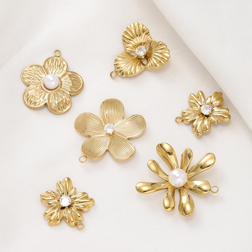 2Pcs/Lot Stainless Steel Zircon Pearl Flower Charm Large Pendant for DIY Necklace Earring Bracelet Jewelry Making Supplies
2Pcs/Lot Stainless Steel Zircon Pearl Flower Charm Large Pendant for DIY Necklace Earring Bracelet Jewelry Making Supplies