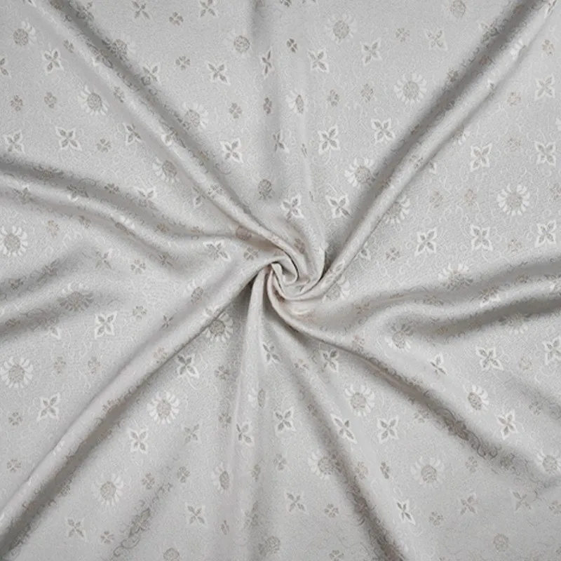 Woven gold pure silk new Chinese-style Hanfu cheongsam and waistcoat fabric
Woven gold pure silk new Chinese-style Hanfu cheongsam and waistcoat fabric