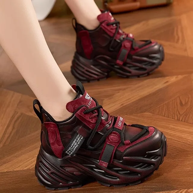 Women's Thick Bottom Dad Shoes High Top Warm Fleece Lined Genuine Leather Color Rubbed Retro Versatile Casual Fashion Shoes
Women's Thick Bottom Dad Shoes High Top Warm Fleece Lined Genuine Leather Color Rubbed Retro Versatile Casual Fashion Shoes