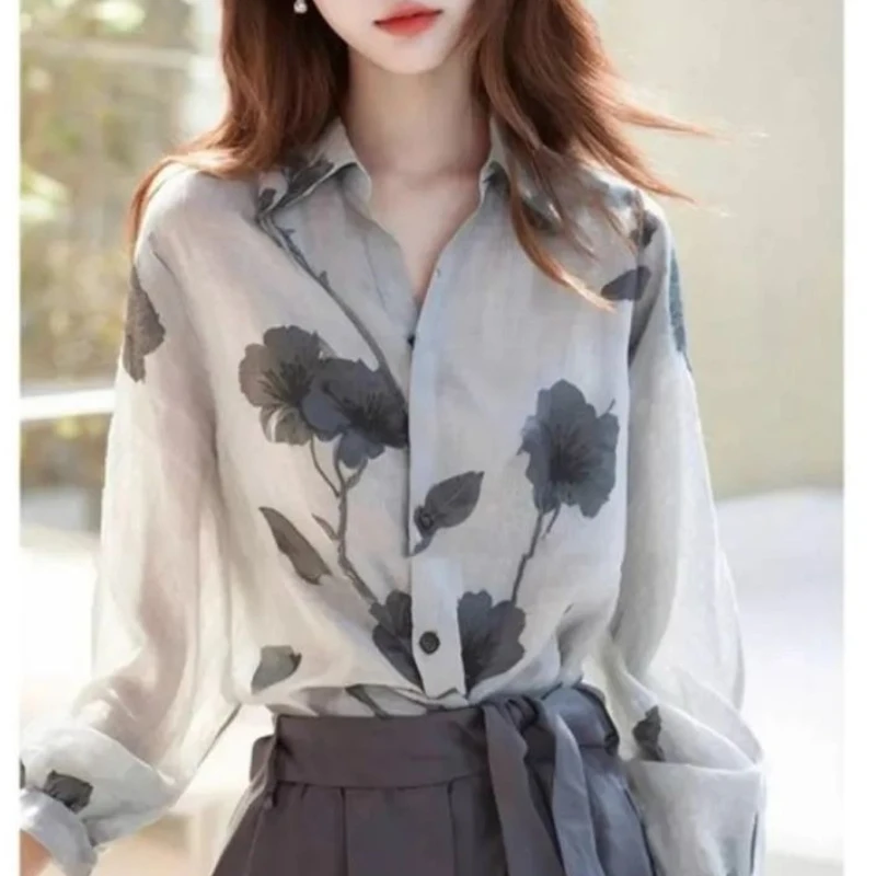 2025 Spring Fall Women Floral Pattern Grey Chiffon Full Sleeve Top Shirt , Woman Vintage Printed Tops Shirts
2025 Spring Fall Women Floral Pattern Grey Chiffon Full Sleeve Top Shirt , Woman Vintage Printed Tops Shirts