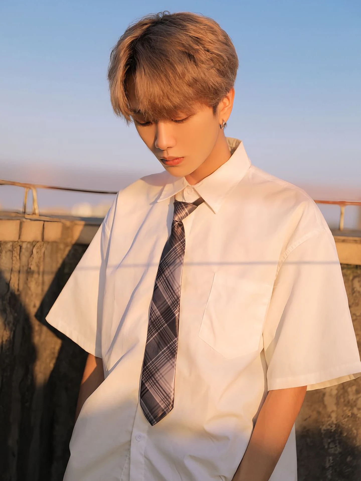 Summer Casual Pure Color Shirt Short Sleeve Breathable Flip-Collar Youthful Versatile Polyester Cotton Blend Standard Fit
Summer Casual Pure Color Shirt Short Sleeve Breathable Flip-Collar Youthful Versatile Polyester Cotton Blend Standard Fit