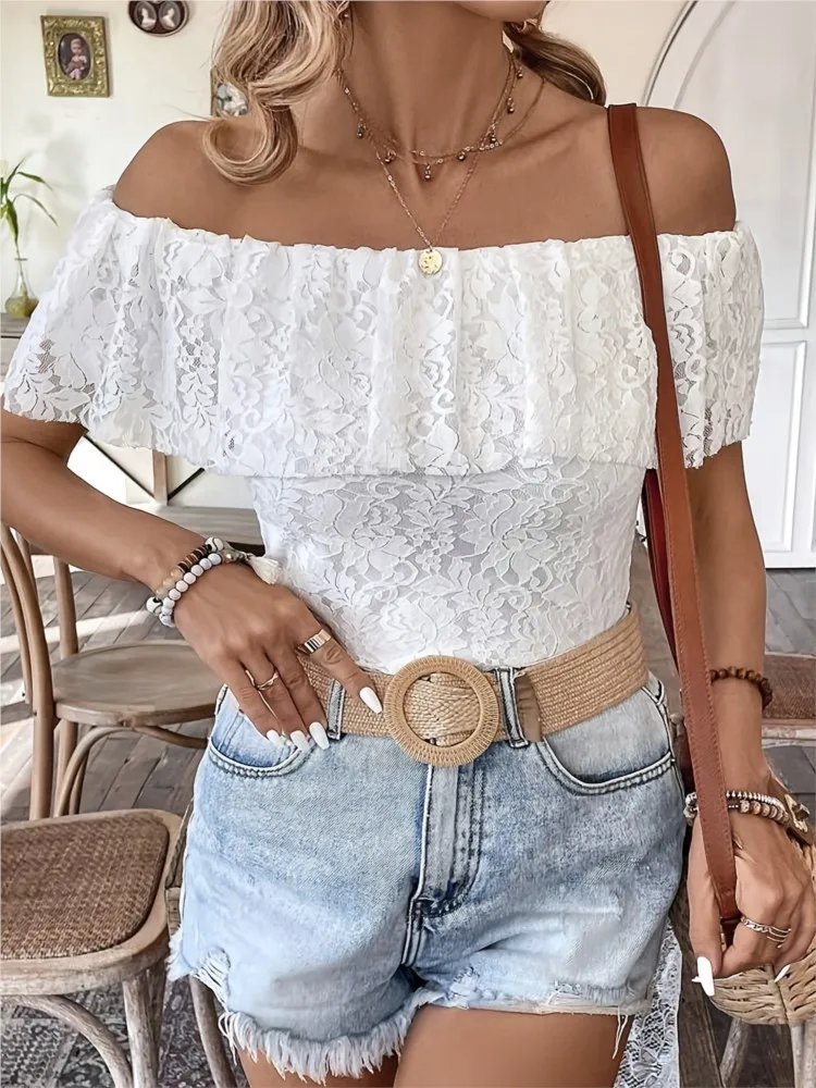 Women Flower Lace Tops Slim Off Shoulder Ruffle Short Sleeve Backless White Shirt 2025 Summer Temperament Elegant Female Outfits
Women Flower Lace Tops Slim Off Shoulder Ruffle Short Sleeve Backless White Shirt 2025 Summer Temperament Elegant Female Outfits