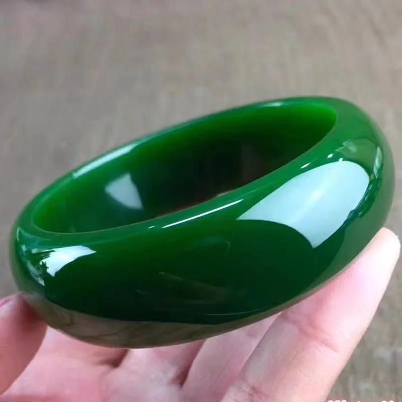 Hetian Jade, широкая версия, зеленый браслет из шпината, браслет из внешнего монгольского материала, нефритовый браслет, расширенный утолщенный би нефритовый камень B
Hetian Jade, широкая версия, зеленый браслет из шпината, браслет из внешнего монгольского материала, нефритовый браслет, расширенный утолщенный би нефритовый камень B