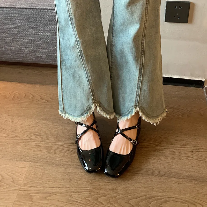 Silver Metallic Mary Jane Flats With Crisscross Straps And Buckle Closure Square Toe Slip On Casual Comfortable Ballet Shoes
Silver Metallic Mary Jane Flats With Crisscross Straps And Buckle Closure Square Toe Slip On Casual Comfortable Ballet Shoes