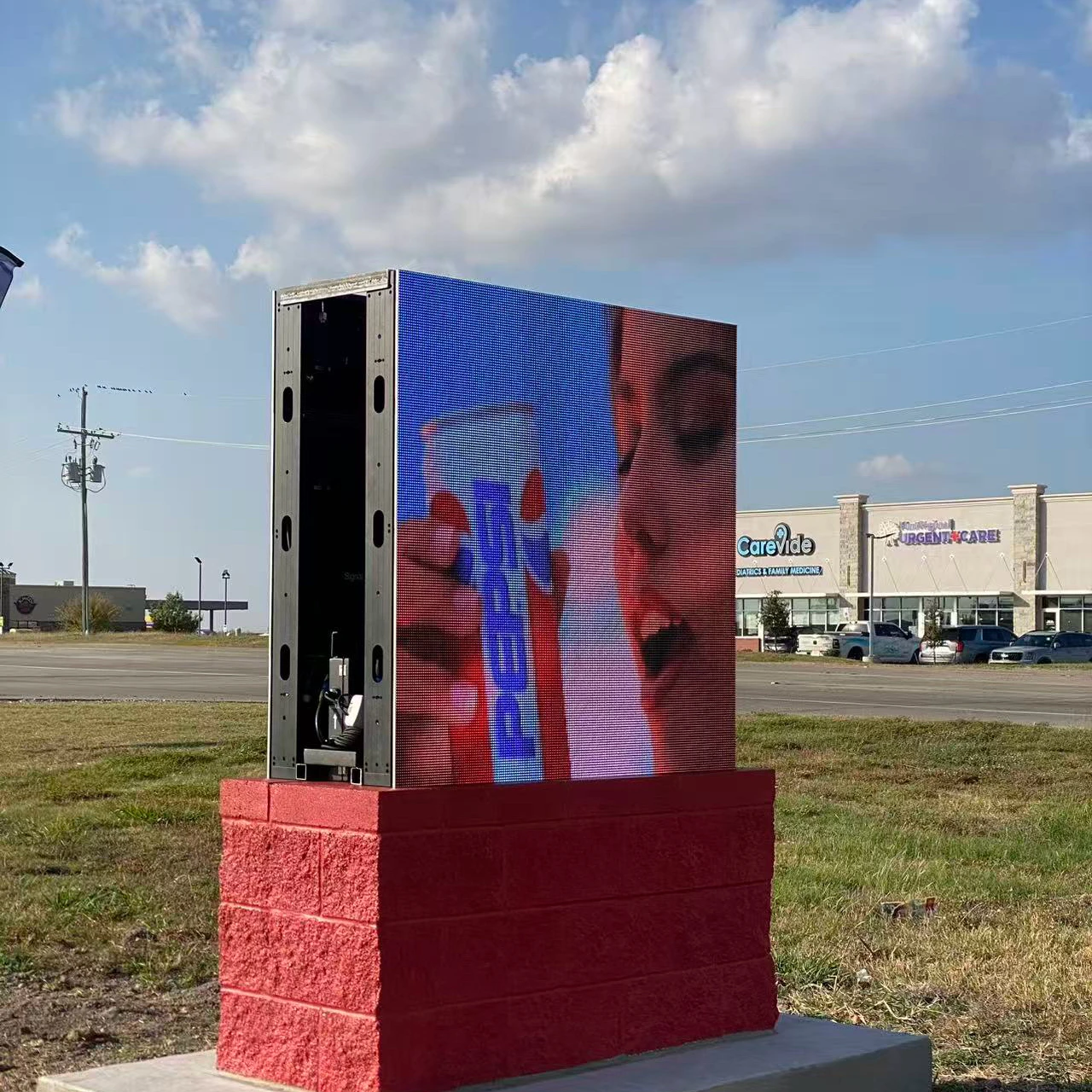 Lecede Waterproof Display Outdoor Full Color Video Wall Led Advertising Screen Signage Led Sign for Car Wash
Lecede Waterproof Display Outdoor Full Color Video Wall Led Advertising Screen Signage Led Sign for Car Wash