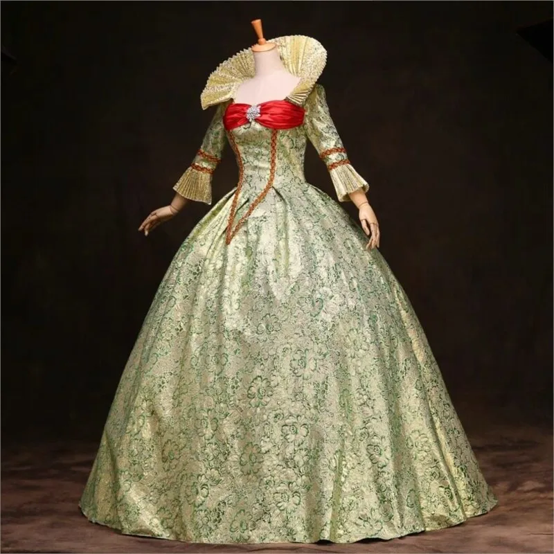 The of performance studio will be decorated with large-necked theatrical dresses
The of performance studio will be decorated with large-necked theatrical dresses