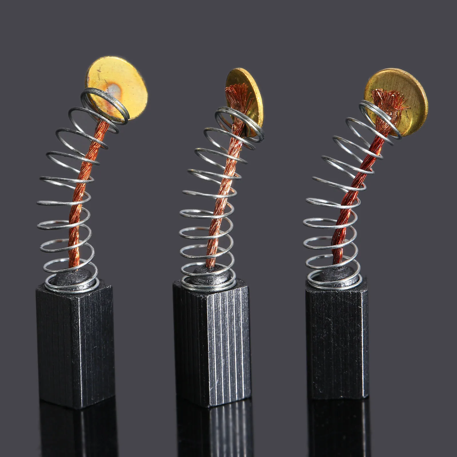 50Pcs Mini Drill Electric Grinder Replacement Power Tool Carbon Brush Spare Parts for Electric Motors Dremel Rotary TooI 5x5x9mm
50Pcs Mini Drill Electric Grinder Replacement Power Tool Carbon Brush Spare Parts for Electric Motors Dremel Rotary TooI 5x5x9mm