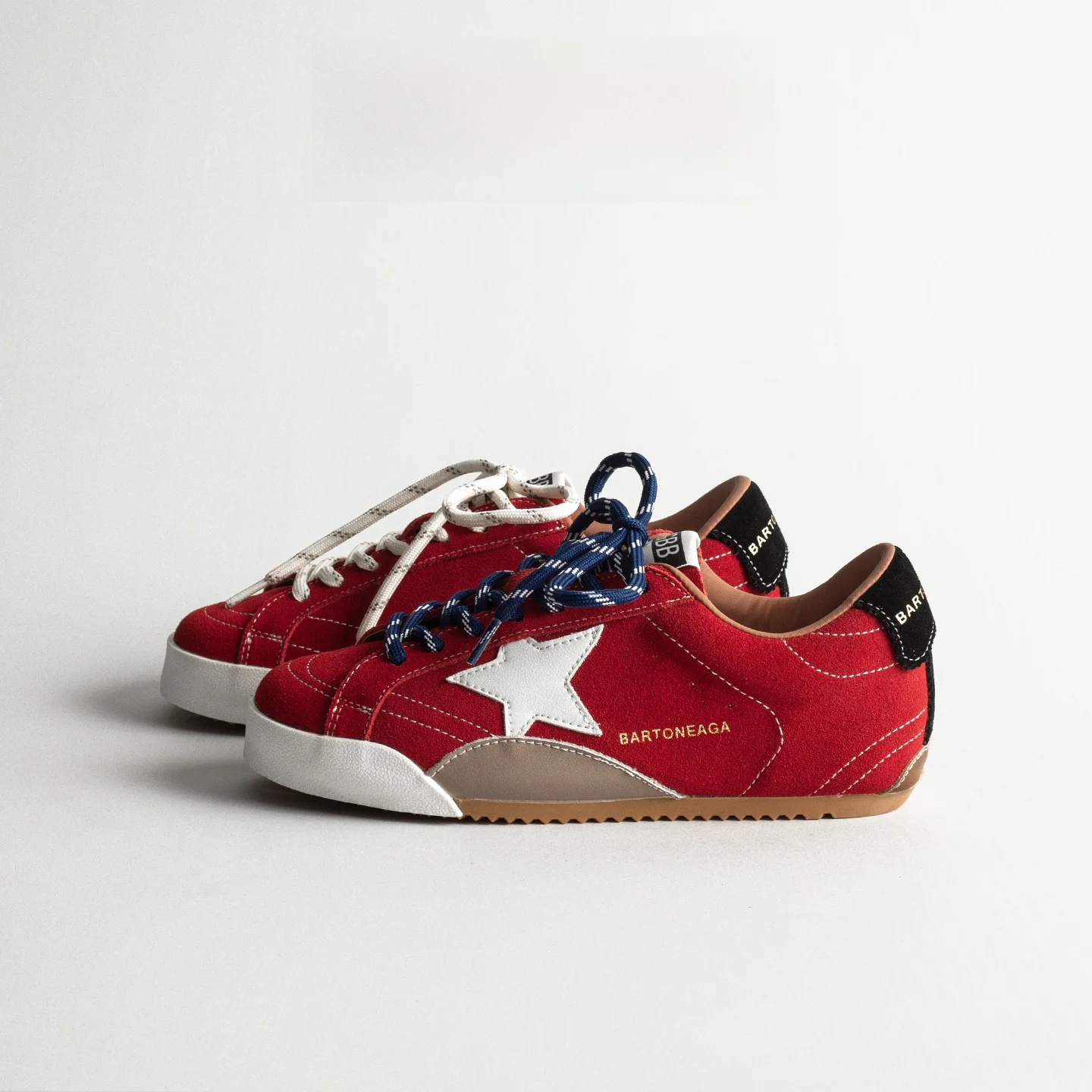 Vintage Star Embroidery Leather Sneakers Women's Increased Height 4cm Casual Sporty Red Low Top Cross Laced Fashion Shoes
Vintage Star Embroidery Leather Sneakers Women's Increased Height 4cm Casual Sporty Red Low Top Cross Laced Fashion Shoes
