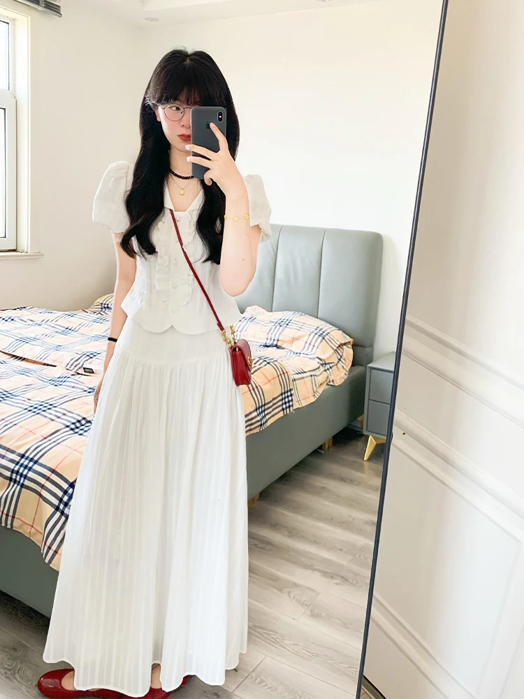 Summer New Style White Lace Skirt Set Korean System Half Skirt Beautiful Set Comfortable Bubble Sleeve Short Sleeve Shirt
Summer New Style White Lace Skirt Set Korean System Half Skirt Beautiful Set Comfortable Bubble Sleeve Short Sleeve Shirt