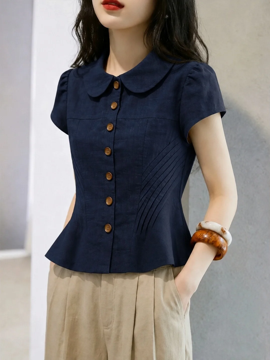 2026 Summer Korean Style Short Sleeve Shirt Commute Fashion Single Button Collar Stand up Top Versatile Youthful Business Wom...
2026 Summer Korean Style Short Sleeve Shirt Commute Fashion Single Button Collar Stand up Top Versatile Youthful Business Wom...