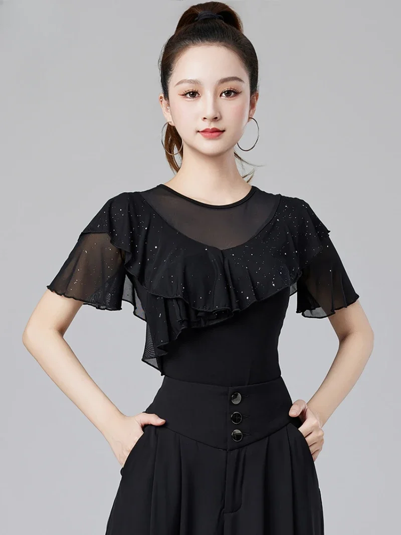 Latin Dance Top Women's Spring and Summer New 2024 Short-sleeve Mesh Ruffle Leaf Edge Dance Modern Square Ballroom Dance Costume
Latin Dance Top Women's Spring and Summer New 2024 Short-sleeve Mesh Ruffle Leaf Edge Dance Modern Square Ballroom Dance Costume