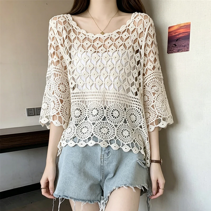 Guipure Lace Blouse for Women Half Sleeve Round Neck Open Stitch Crochet Top Summer Boho Beach Cover Up Resort Wear
Guipure Lace Blouse for Women Half Sleeve Round Neck Open Stitch Crochet Top Summer Boho Beach Cover Up Resort Wear