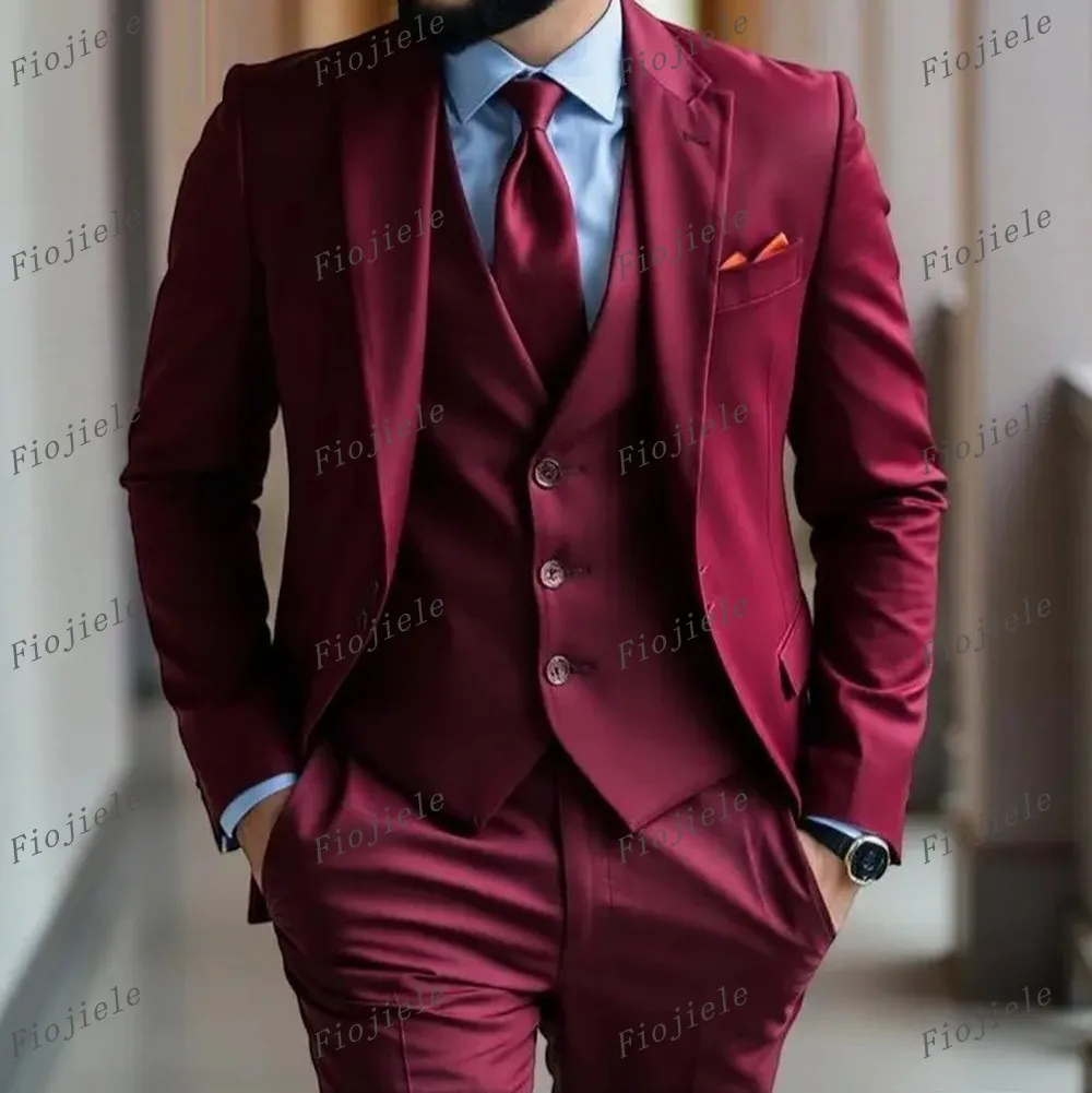 New Burgundy Business Men Suit Groom Groomsman Wedding Party Prom Formal Occasion Male Tuxedos 3 Piece Set Blazer Vest Pants 01
New Burgundy Business Men Suit Groom Groomsman Wedding Party Prom Formal Occasion Male Tuxedos 3 Piece Set Blazer Vest Pants 01