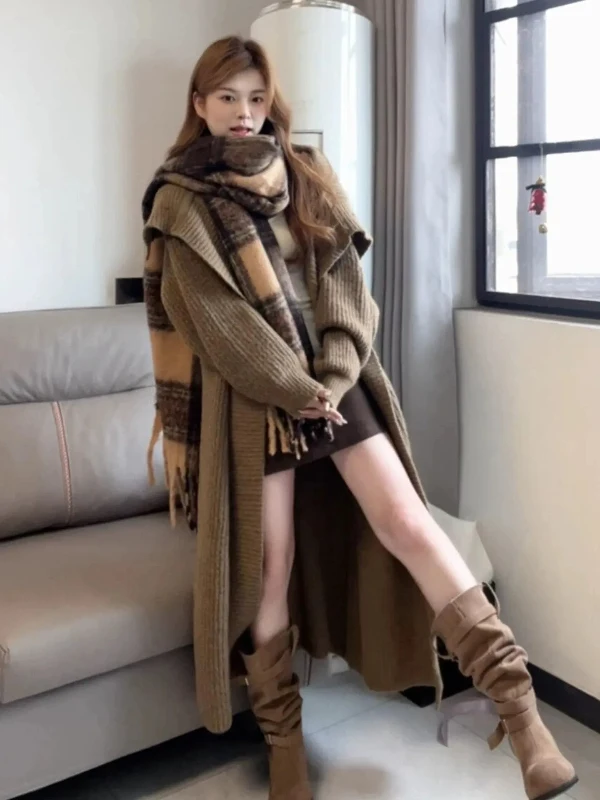 Женский оверсайз Lazy Sle, повседневный вязаный открытый кардиган в стиле ретро, свободный утягивающий свитер Jaet, корейская версия, свободный крой, длинный све
Женский оверсайз Lazy Sle, повседневный вязаный открытый кардиган в стиле ретро, свободный утягивающий свитер Jaet, корейская версия, свободный крой, длинный све