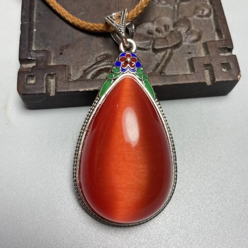 Кулон из натурального опала, классическая модная женская ювелирная подвеска
Кулон из натурального опала, классическая модная женская ювелирная подвеска