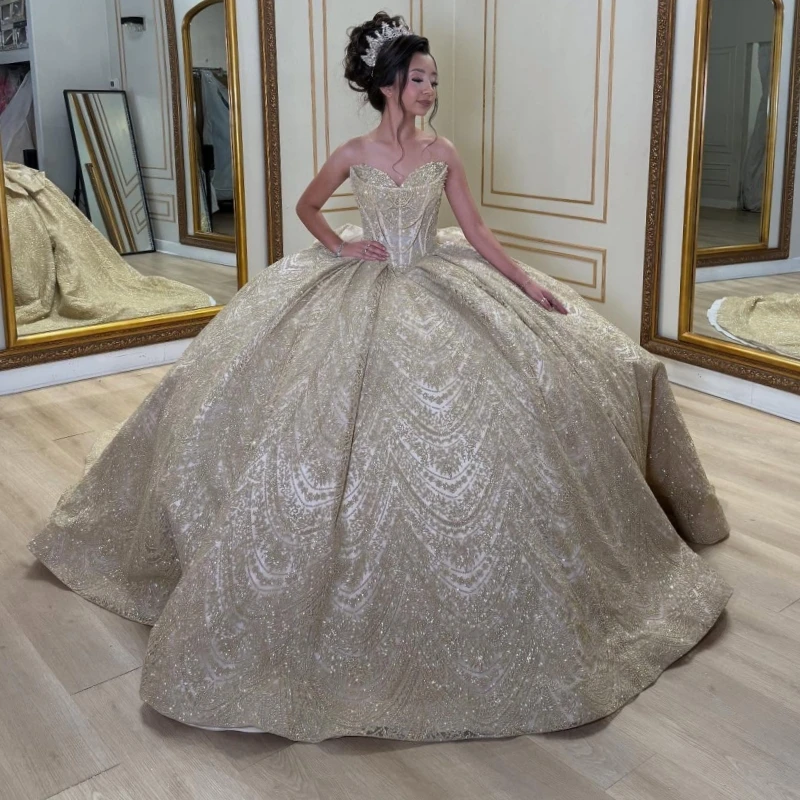 Золотое блестящее платье Quinceanera с открытыми плечами и блестками, аппликация, кружево, бисер, хрустальный бант, тюлевое платье для вечеринки, дня рождения, милое платье 16, Vesti
Золотое блестящее платье Quinceanera с открытыми плечами и блестками, аппликация, кружево, бисер, хрустальный бант, тюлевое платье для вечеринки, дня рождения, милое платье 16, Vesti