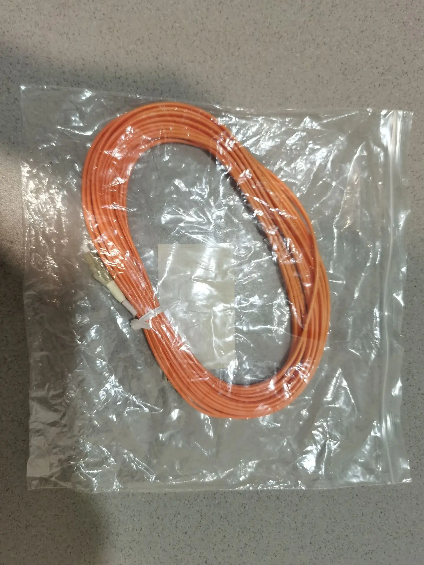 5M multimode dual-core optical fiber jumper,LC/PC optical fiber connector,Insertion loss ≤0.3dB,Industrial/communication grade
5M multimode dual-core optical fiber jumper,LC/PC optical fiber connector,Insertion loss ≤0.3dB,Industrial/communication grade