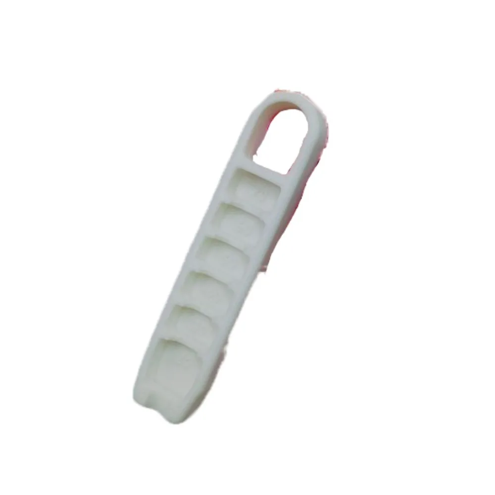 3 in 1 Golf Tee Height Adjuster Portable Durable Golf Divot Repair Tool Plastic Precision Precision Tee Height Setter
3 in 1 Golf Tee Height Adjuster Portable Durable Golf Divot Repair Tool Plastic Precision Precision Tee Height Setter
