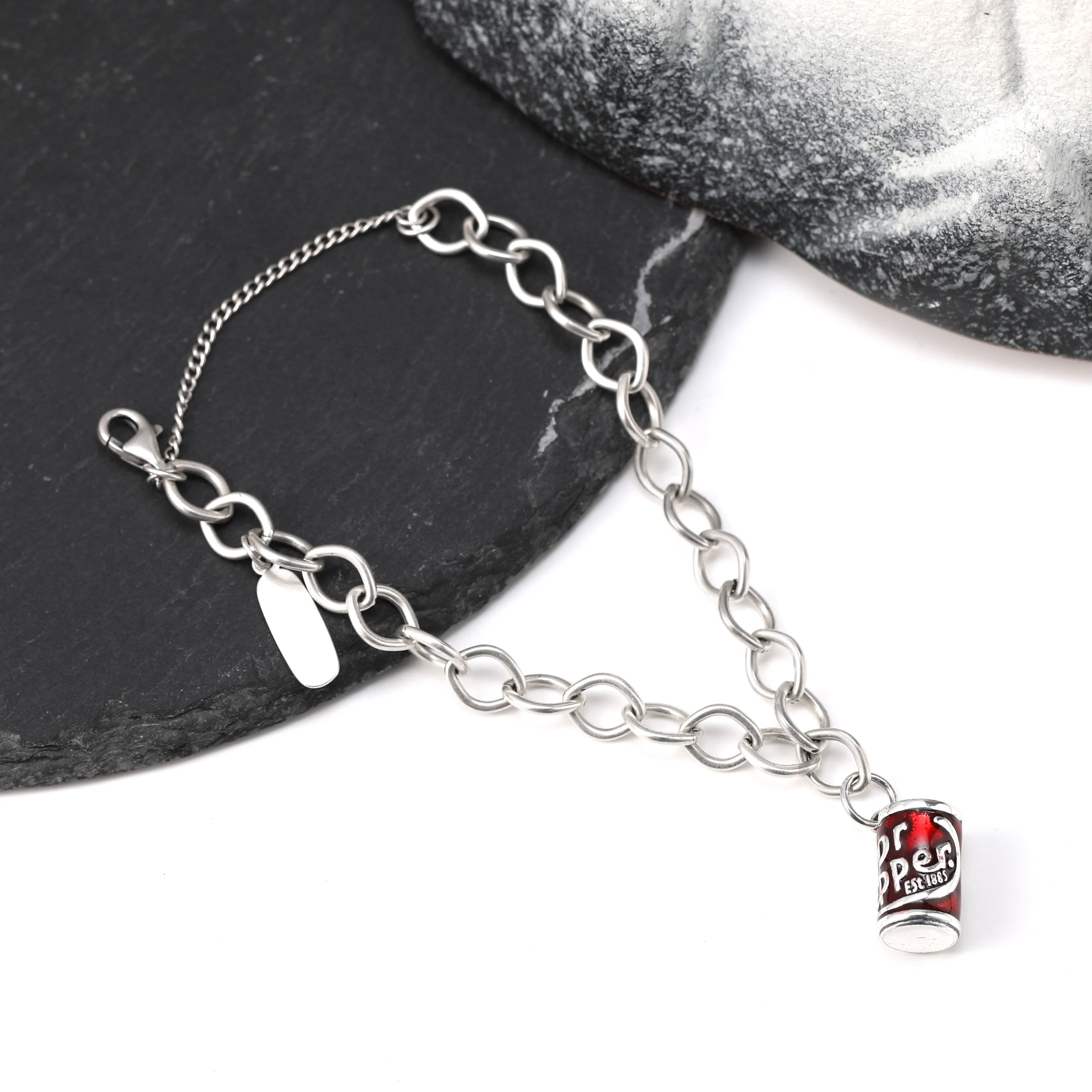 Genuine 925 sterling silver Forged Link Charm Bracelet paired with Enamel "Pepper Dr." pendant
Genuine 925 sterling silver Forged Link Charm Bracelet paired with Enamel "Pepper Dr." pendant
