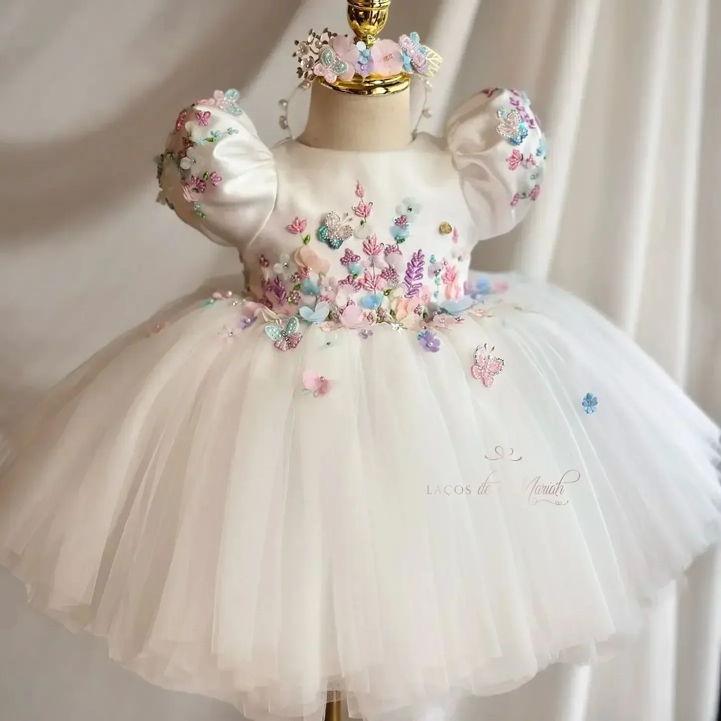 Customized Princess Flower Girl Dresses for Wedding Kids Floral Beaded Party Girls Pageant Birthday Gift First Communion Dress
Customized Princess Flower Girl Dresses for Wedding Kids Floral Beaded Party Girls Pageant Birthday Gift First Communion Dress