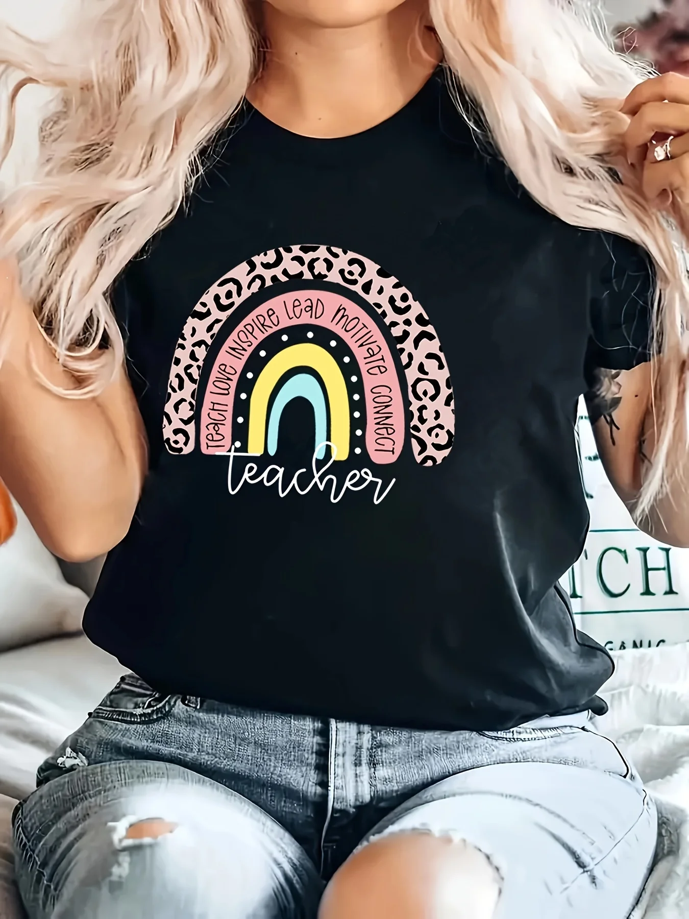 Letter & Rainbow Print T-shirt, Casual Crew Neck Short Sleeve T-shirt, Women's Clothing
Letter & Rainbow Print T-shirt, Casual Crew Neck Short Sleeve T-shirt, Women's Clothing
