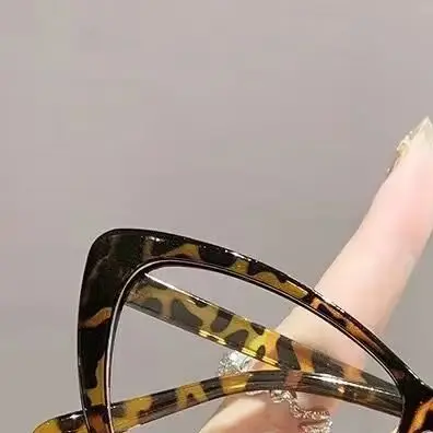 Women Large Cat Eye Reading Glasses Trendy Fashionable Oversized Far Sight Eyeglasses Men Female Anti-blue Glass
Women Large Cat Eye Reading Glasses Trendy Fashionable Oversized Far Sight Eyeglasses Men Female Anti-blue Glass
