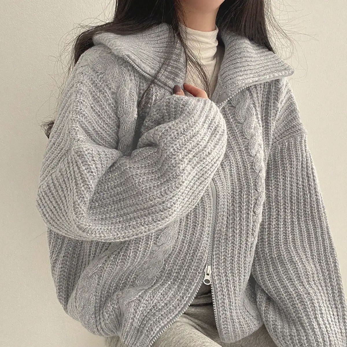 Korean Chic Turtleneck Sweater, Lazy Style, Korean Style Thickeneded Twist Double-Ended Zipper Long-Sleeved Cardigan Knitted Jacket
Korean Chic Turtleneck Sweater, Lazy Style, Korean Style Thickeneded Twist Double-Ended Zipper Long-Sleeved Cardigan Knitted Jacket