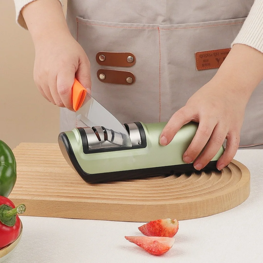 Electric Knife Sharpener Chef Knife/Kitchen Knife/Fruit Knife Sharpening Tool Kitchen Household Tools Two Gear Adjustment
Electric Knife Sharpener Chef Knife/Kitchen Knife/Fruit Knife Sharpening Tool Kitchen Household Tools Two Gear Adjustment