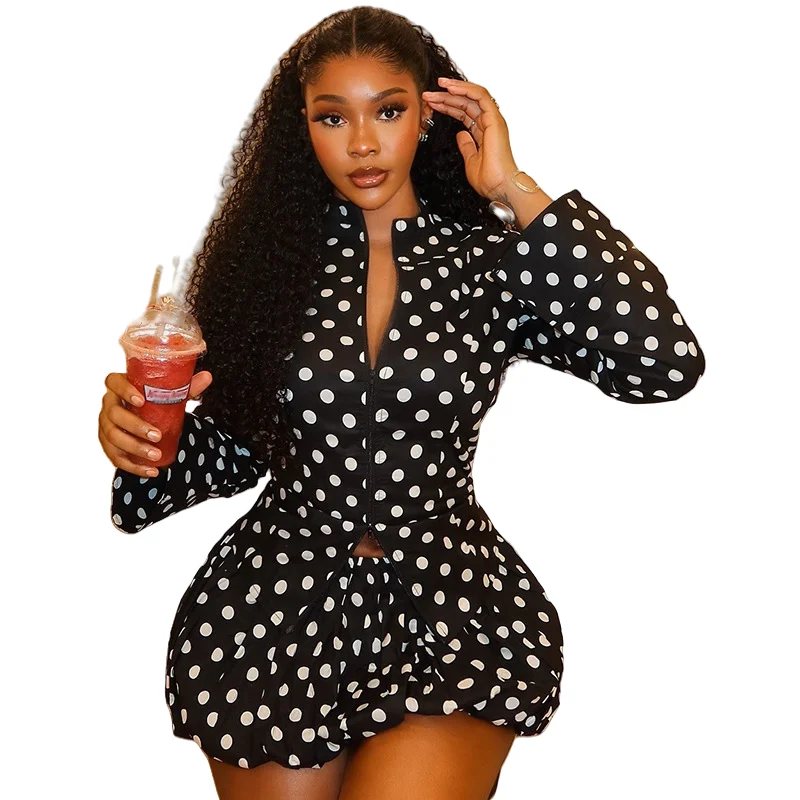 Women's White Dot Print Cardigan Zipper Long Sleeve Tops and Wristband Pleated Mini Skirt, 2pcs Set
Women's White Dot Print Cardigan Zipper Long Sleeve Tops and Wristband Pleated Mini Skirt, 2pcs Set