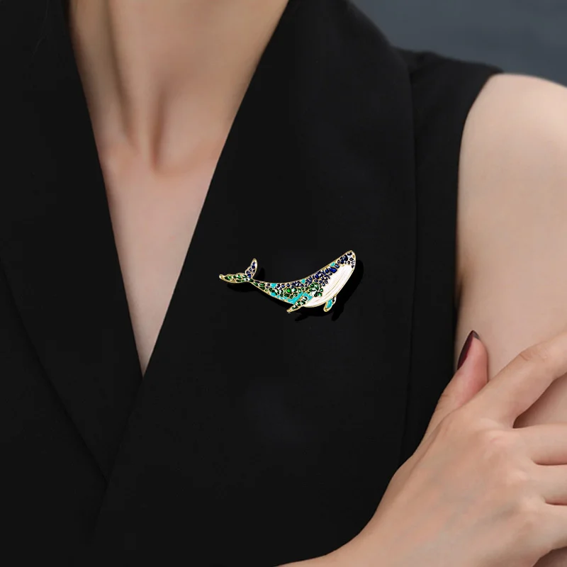 Fashion Cute Green Drip Oil Whale Brooches For Women Men Cartoon Spotted Dolphin Ocean Animal Brooch Casual Party Jewelry Gifts
Fashion Cute Green Drip Oil Whale Brooches For Women Men Cartoon Spotted Dolphin Ocean Animal Brooch Casual Party Jewelry Gifts