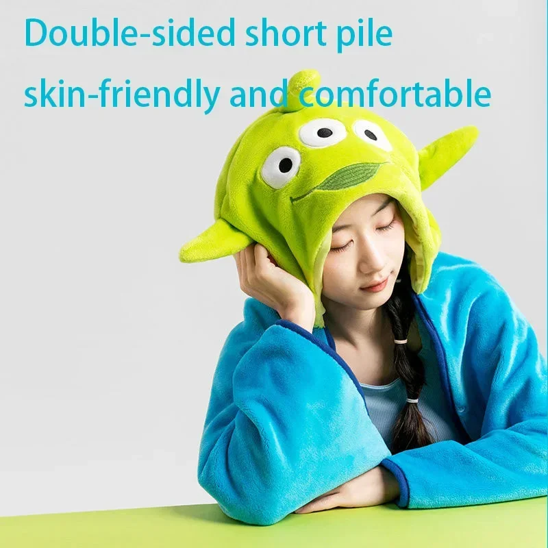 MINISO Disney Three Eyes Lounge Blanket Thickened Warm Napping Blanket Lounge Blanket Fabrics are comfortable and skin-friendly
MINISO Disney Three Eyes Lounge Blanket Thickened Warm Napping Blanket Lounge Blanket Fabrics are comfortable and skin-friendly