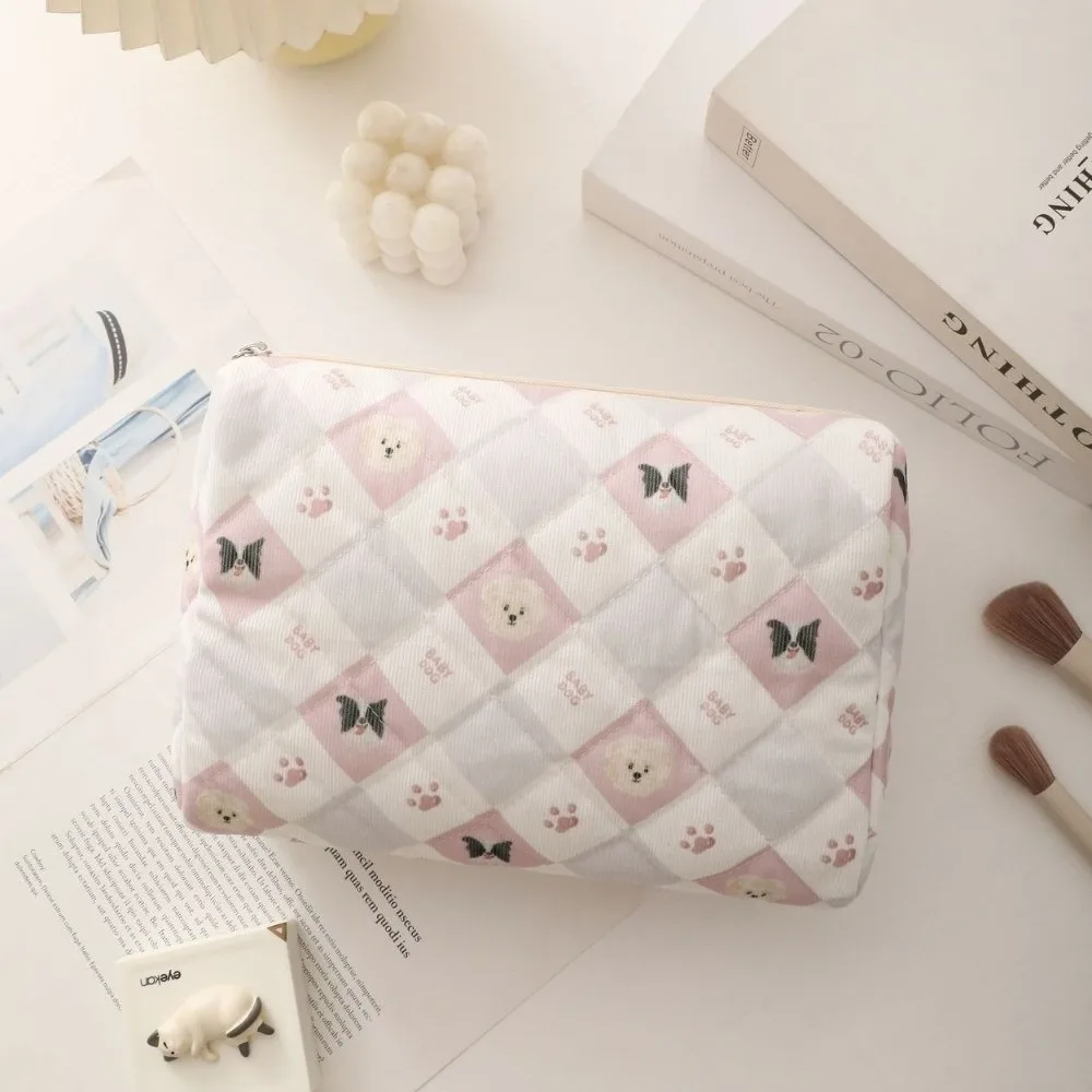 New Corduroy Quilted Makeup Bag Large Capacity Multi-Purpose Wash Bag Coin Purse
New Corduroy Quilted Makeup Bag Large Capacity Multi-Purpose Wash Bag Coin Purse